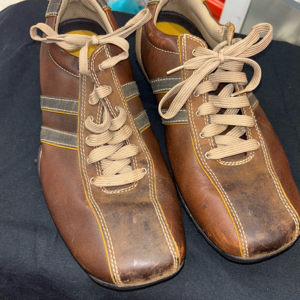 Men's Brown Leather Sneakers with Stripes